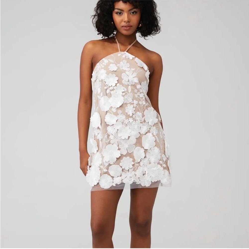 Elliatt Nyra white ivory floral appliqué Dress Small
